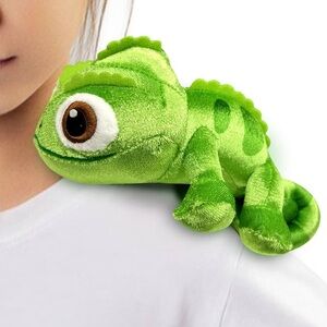 NEW Pascal Chameleon Plush with Magnetic Shoulder Clip.